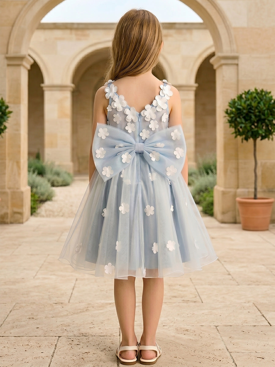 A-Line/Princess V-Neck Sleeveless Knee-Length Flower Girl Dresses Tulle with 3D Flowers&Bowknot Ivory