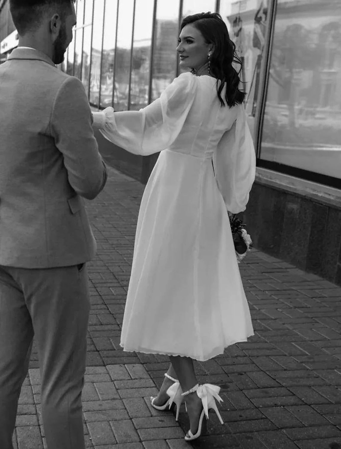 A-Line/Princess V-Neck Tea-length Wedding Dress White