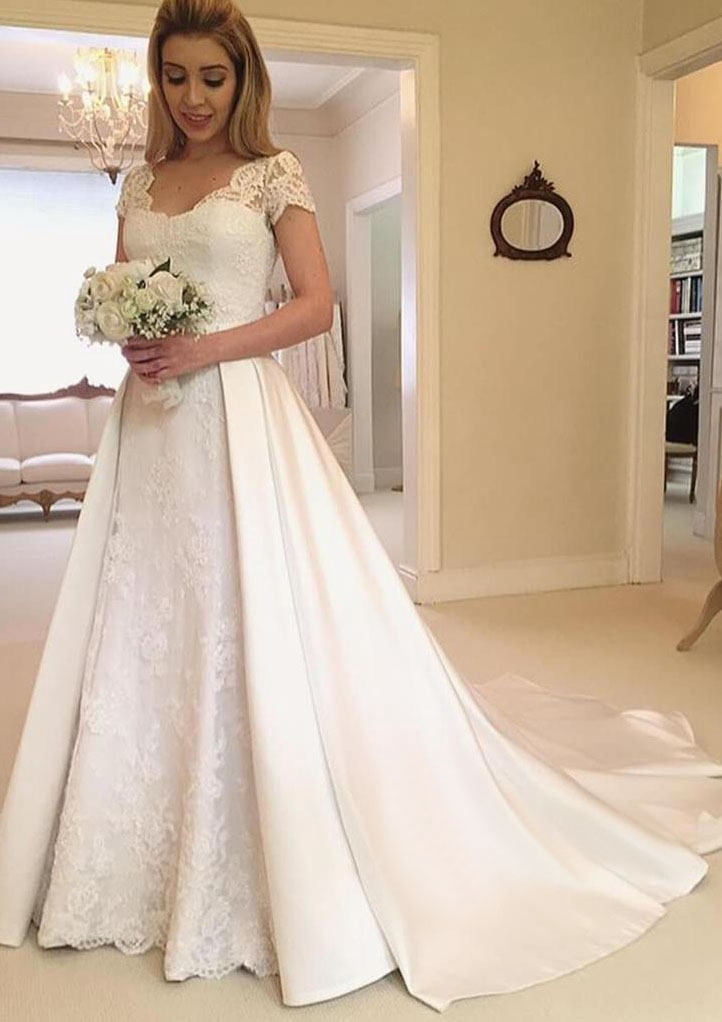 A-Line/Princess V-Neck Floor-length Lace Wedding Dress Ivory