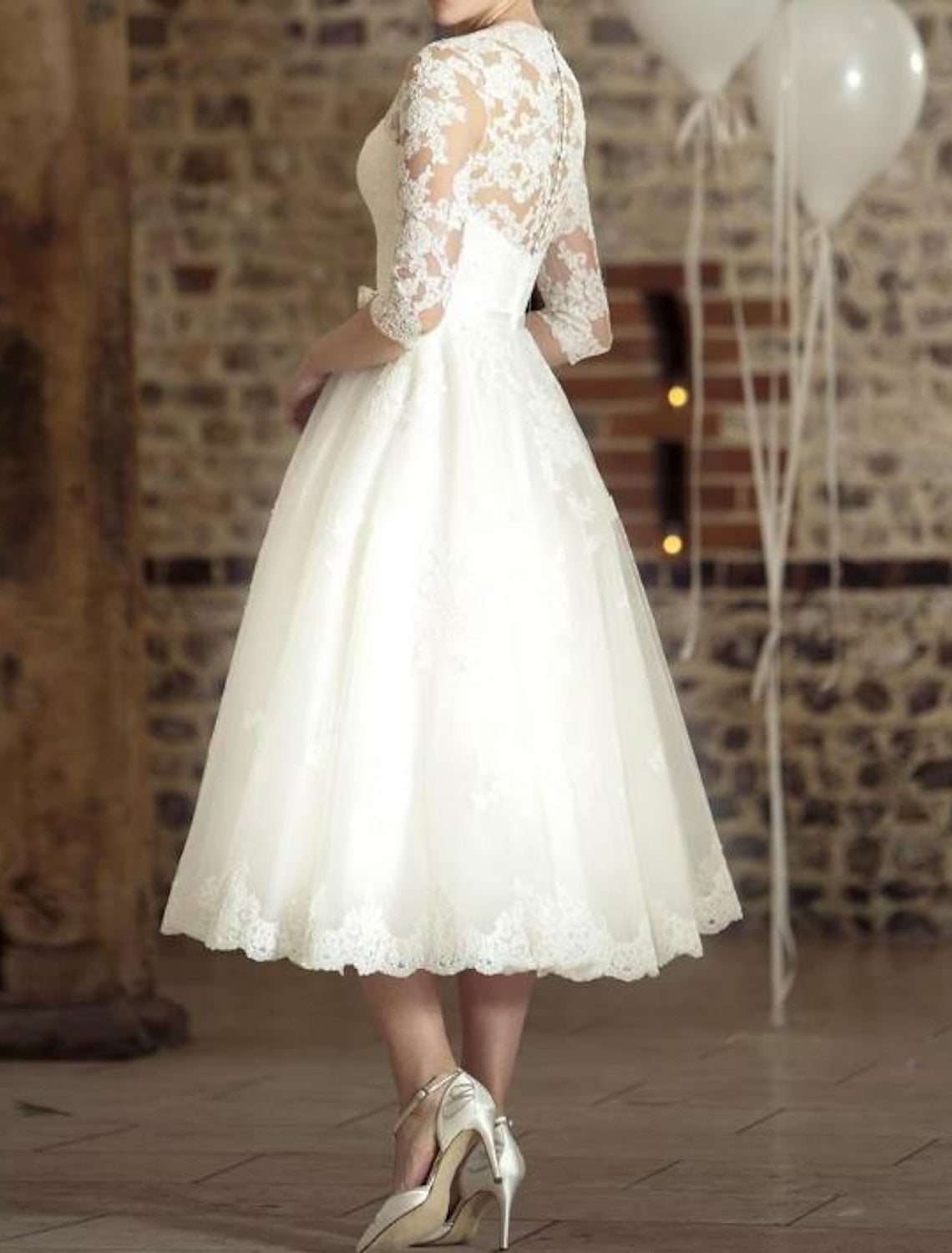 A-Line/Princess V-Neck Tea-length Lace Wedding Dress White