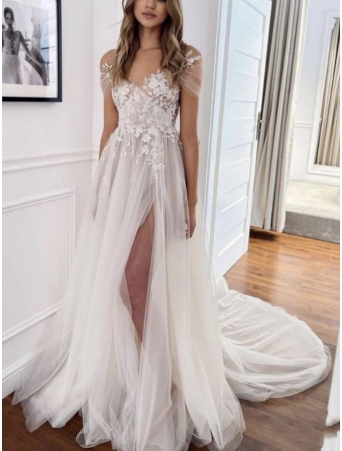 A-Line/Princess V-Neck Floor-length Lace Wedding Dress Ivory