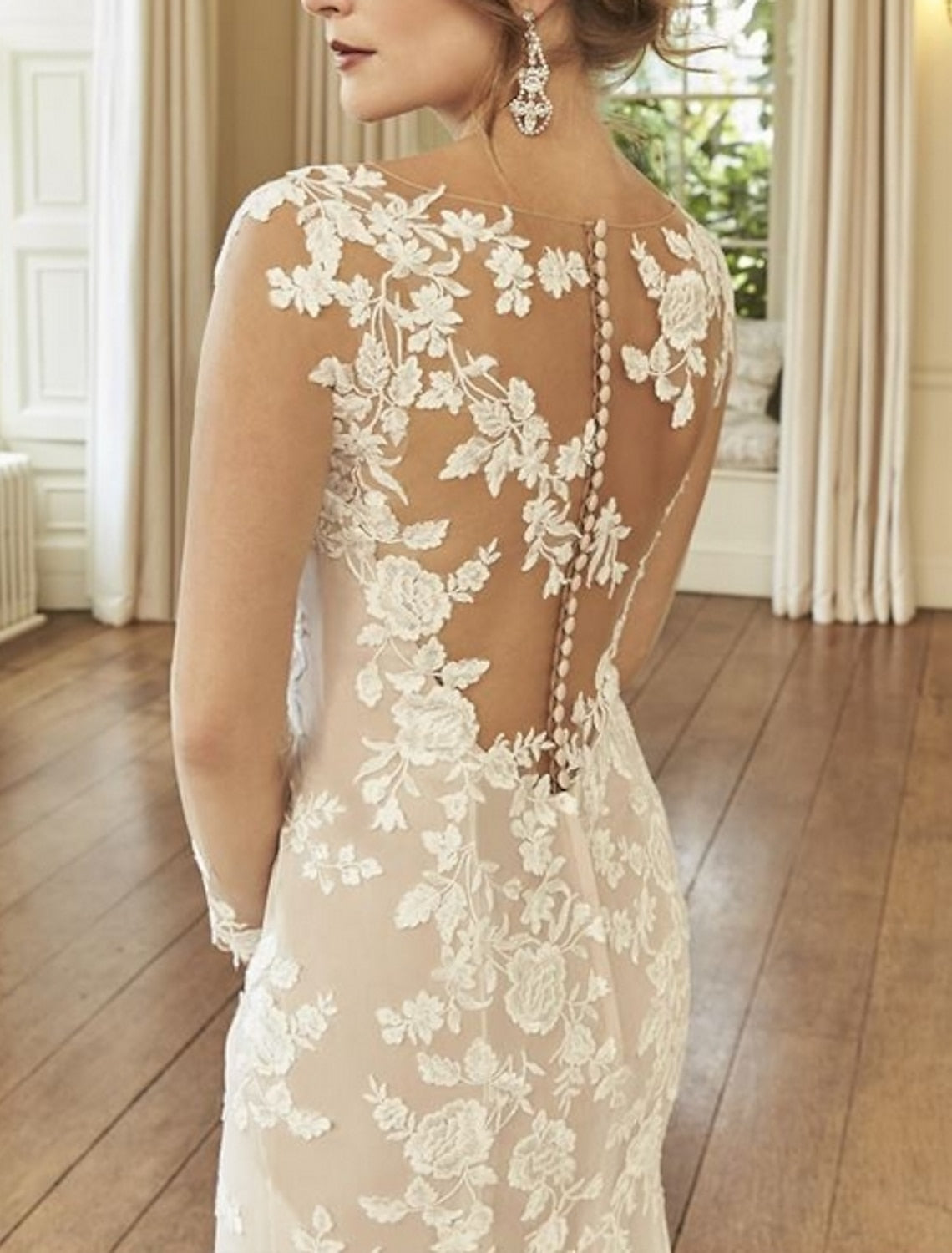 Trumpet/Mermaid V-Neck Floor-length Lace Wedding Dress White