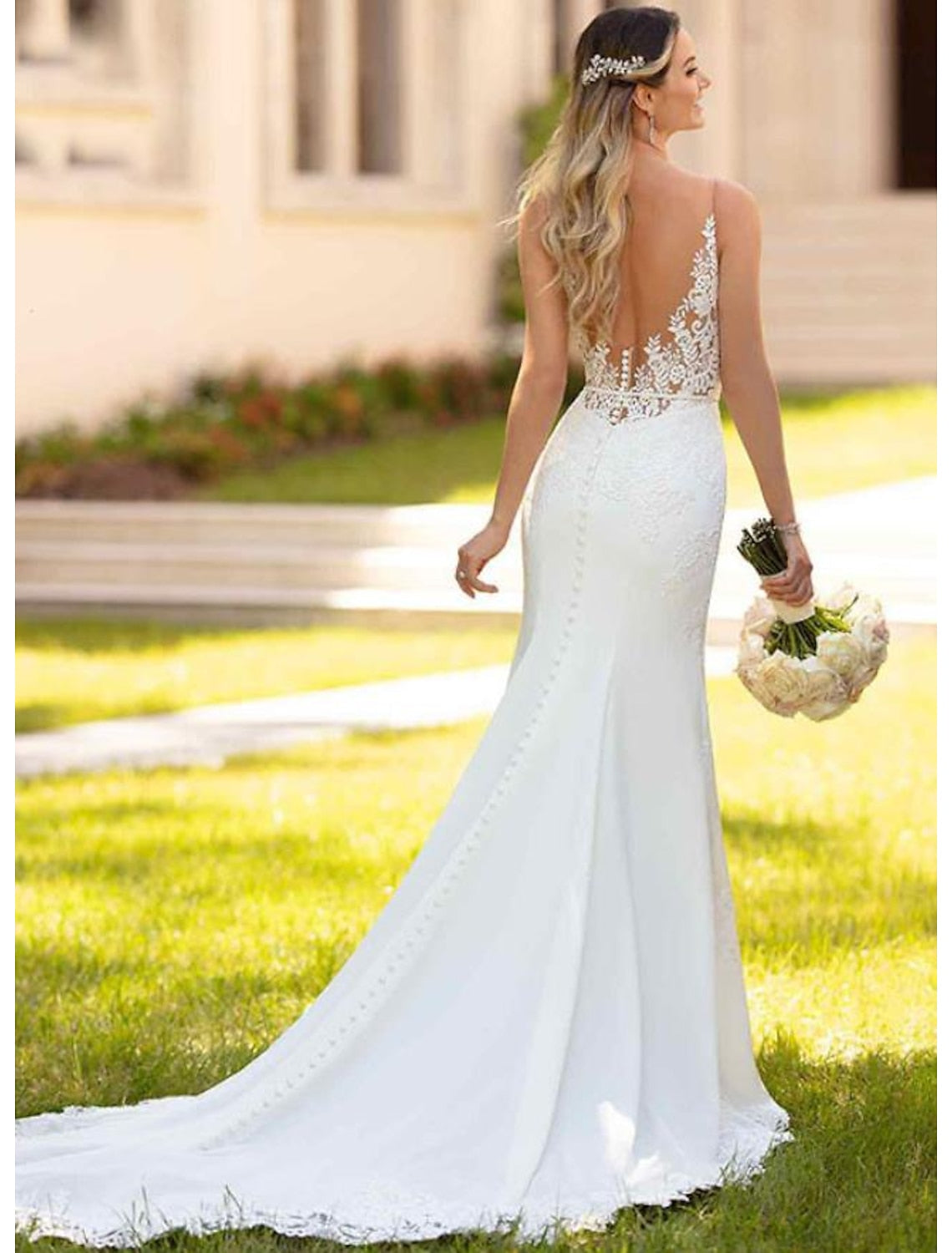 Trumpet/Mermaid V-Neck Floor-length Lace Wedding Dress White
