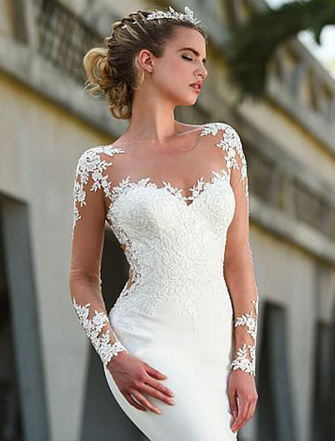 Trumpet/Mermaid Scoop Floor-length Lace Wedding Dress Champagne