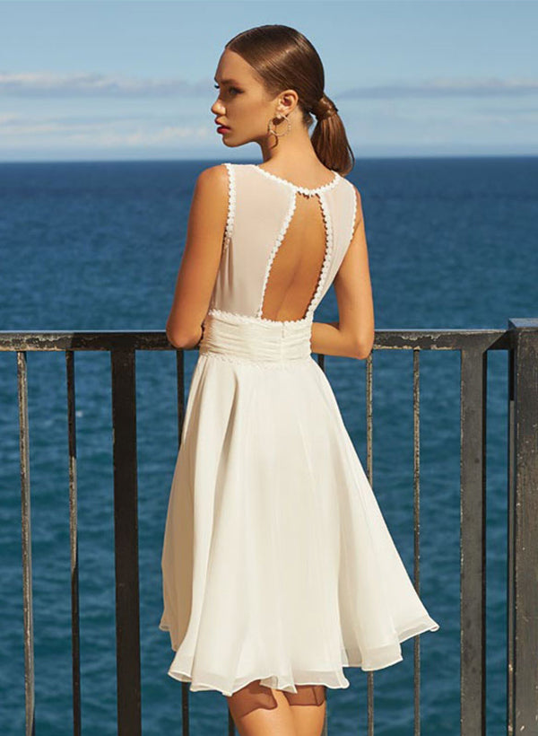 A-Line/Princess V-Neck Knee-Length Wedding Dress White