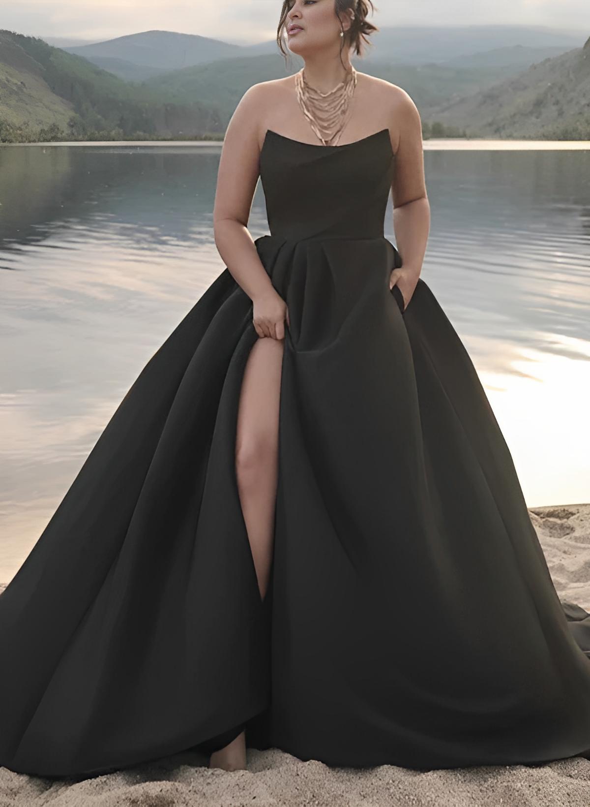 A-Line/Princess Strapless Plus Size Wedding Dress with Split Side Black