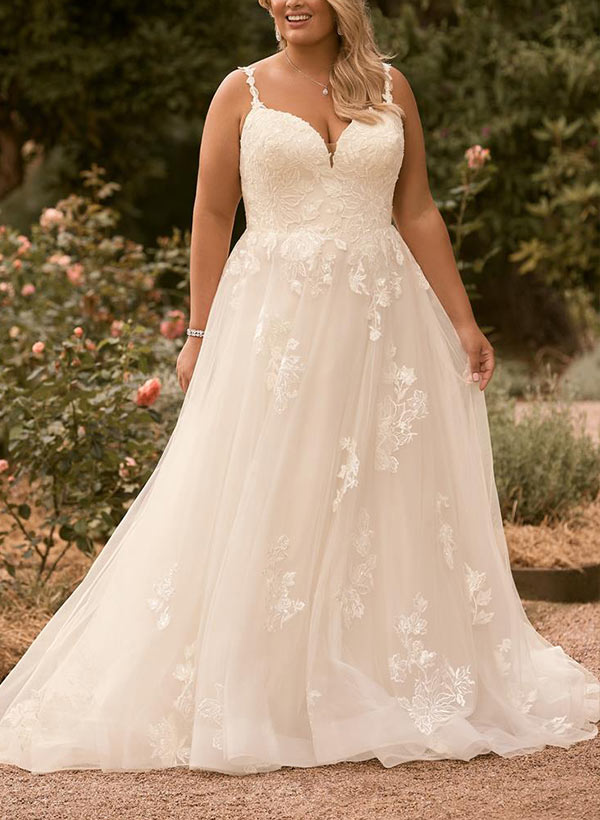 A-Line/Princess Spaghetti Straps V-Neck Plus Size Lace Wedding Dress with Applique Ivory