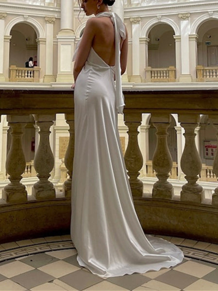 Trumpet/Mermaid Halter Floor-Length Wedding Dress White