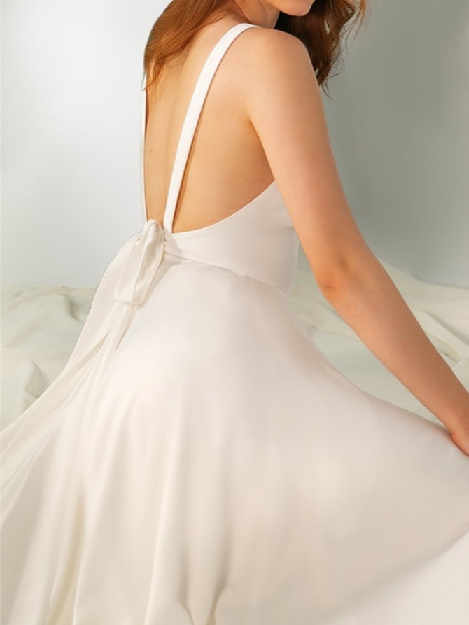 A-Line/Princess V Neck Floor-Length Wedding Dress With Bow & Split Side Champagne