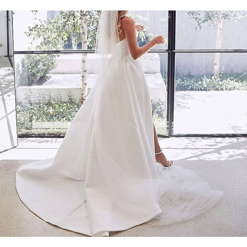 A-Line/Princess Sweetheart Wedding Dresses Court Train With Split Front White