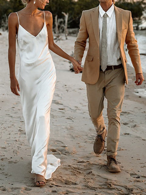 Sheath / Column Spaghetti Straps V Neck Sleeveless Wedding Dress Ivory