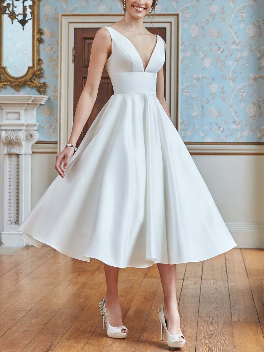 A-Line/Princess V-Neck Tea-Length Sexy Wedding Dress White