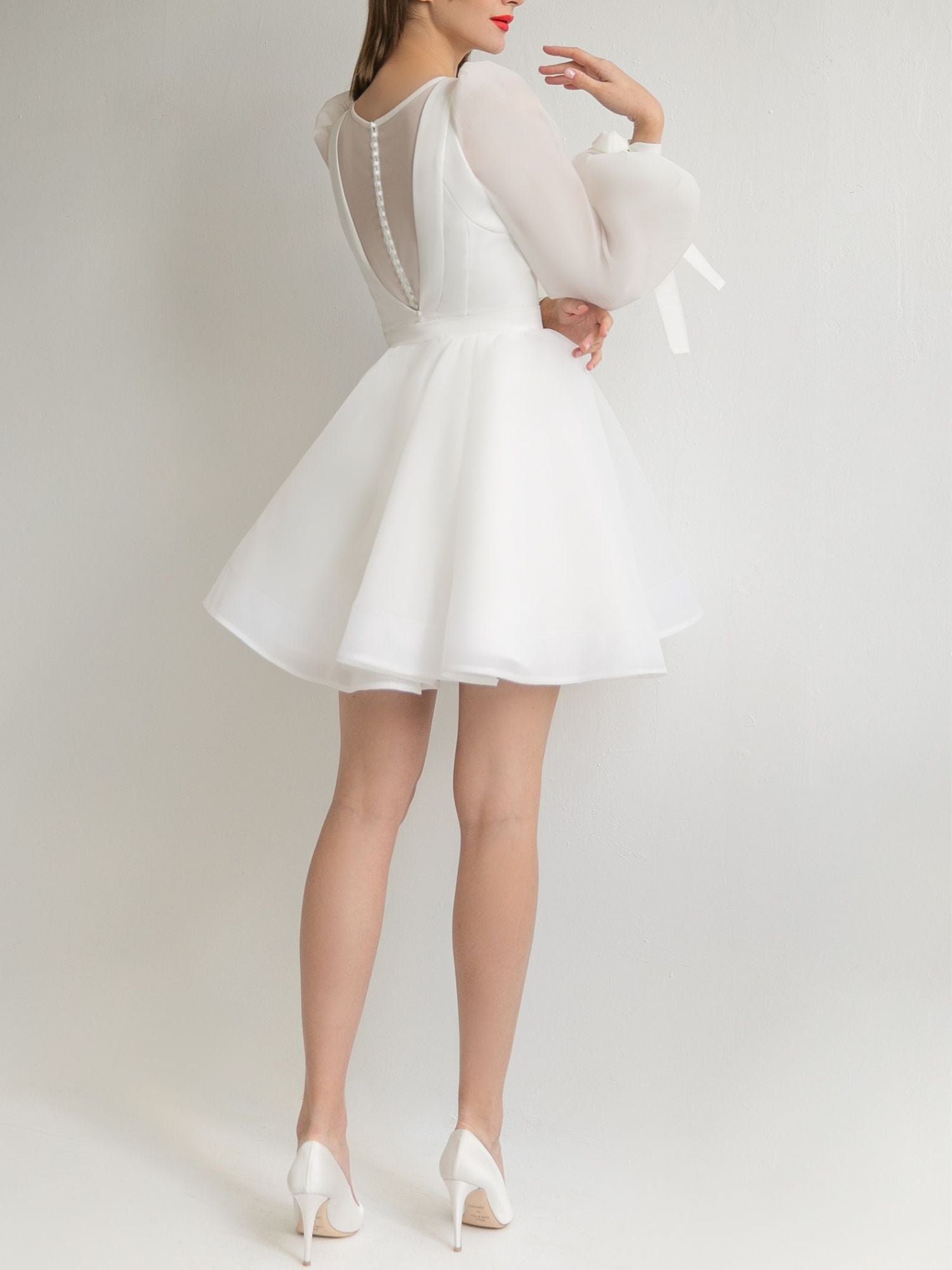 A-Line/Princess Scoop Neck Long Sleeves Mini Wedding Dress Black