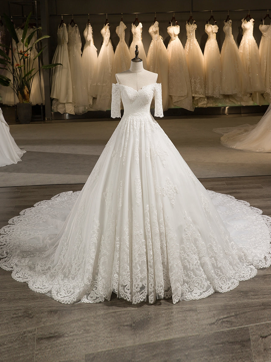 A-Line/Princess Tulle Off-the-Shoulder Half Sleeves Wedding Dresses with Lace Appliques White