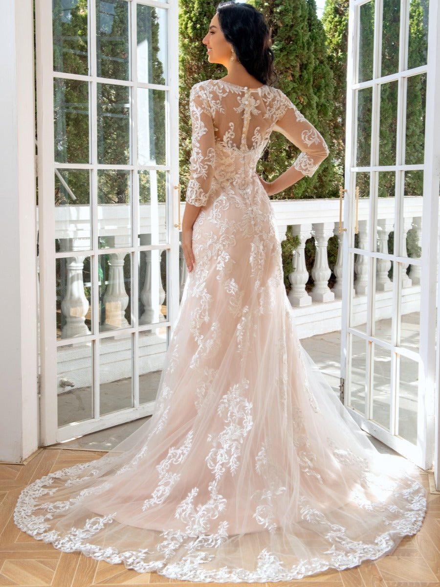 Trumpet/Mermaid Sweetheart 3/4 Sleeves Floor-Length Wedding Dresses with Lace Appliques