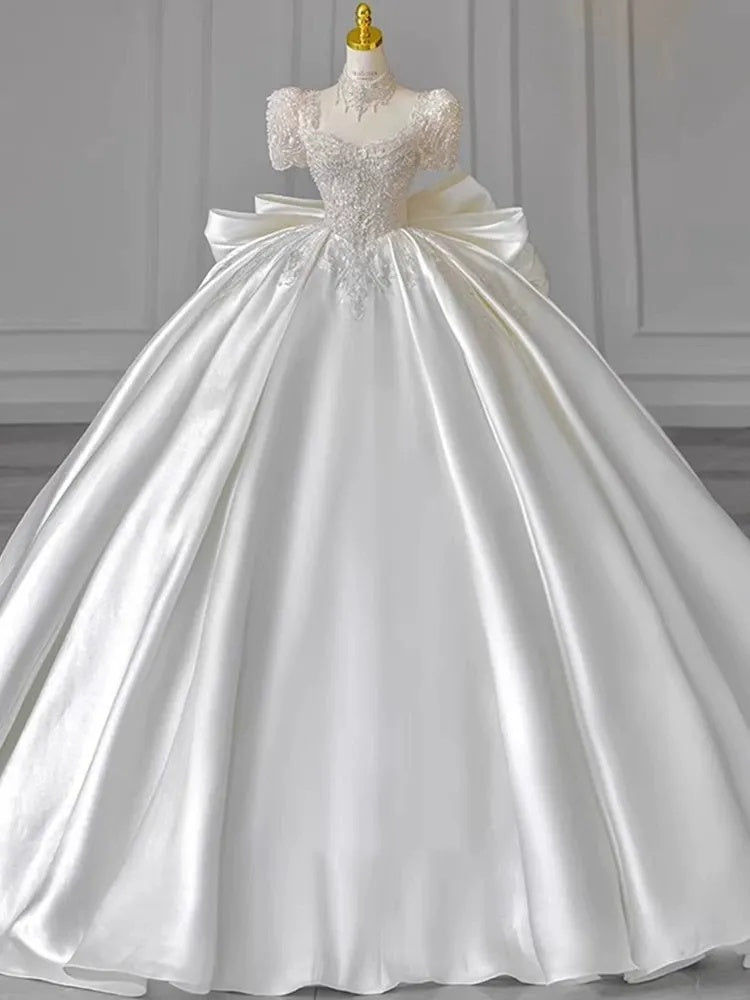 Ball Gown Sweetheart Short Sleeves Floor-Length Wedding Dresses with Lace Appliques & Beads & Oversized Bow Ivory