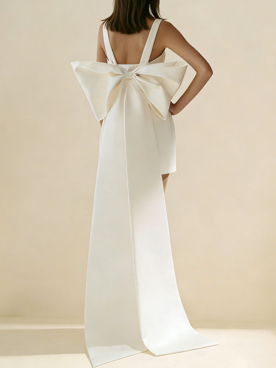 Sheath/Column Short/Mini Square Neck Satin Wedding Dresses Little White Dress with Bow Back Sleeveless Champagne