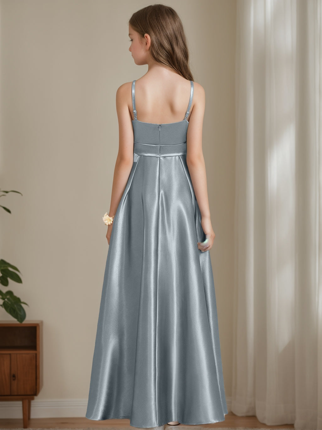 A-Line/Princess Spaghetti Straps Sleeveless Junior Bridesmaid Dresses with Sash Black