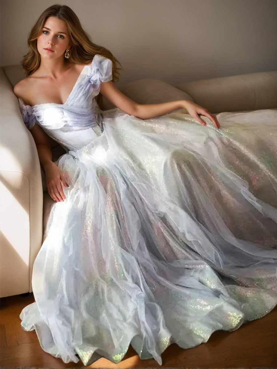 A-Line/Princess Elegant Sweetheart Floor-Length Wedding Dresses with Sequins