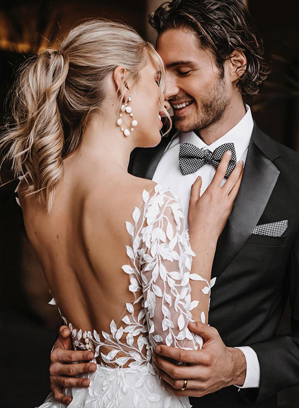 A-Line/Princess V-Neck Floor-length Wedding Dress Pink