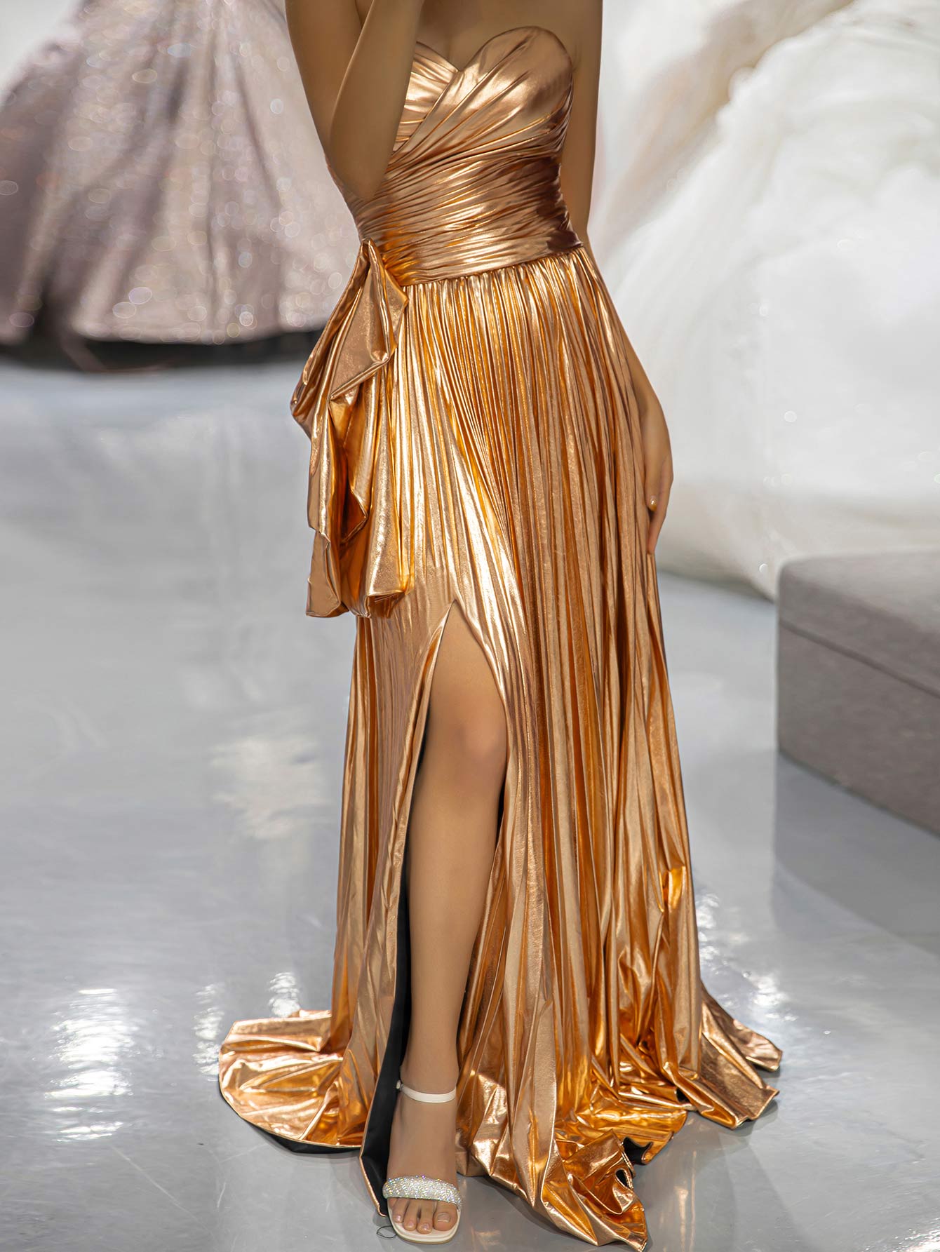 Metallic Pleated Slit Prom Dress-LLELLA