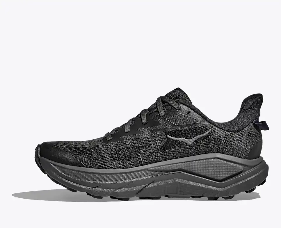 HOKA | Challenger 8