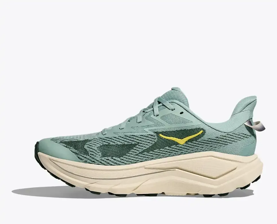 HOKA | Challenger 8