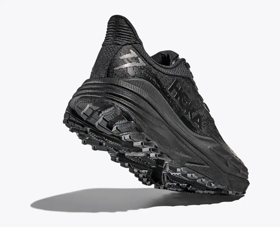 HOKA | Stinson 7