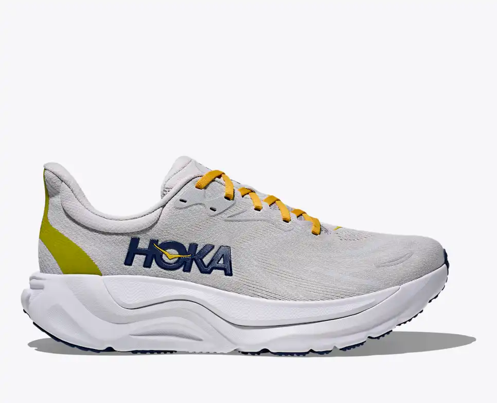 HOKA | Arahi 8