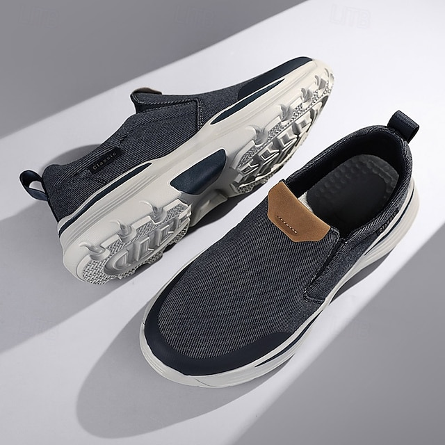 Men's Slip-On Beige Walking Shoes with Cushioned Sole – Comfortable and Breathable Sports Sneakers for Casual Wear and Outdoor Activities