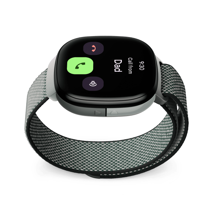 Fitbit Ace LTE