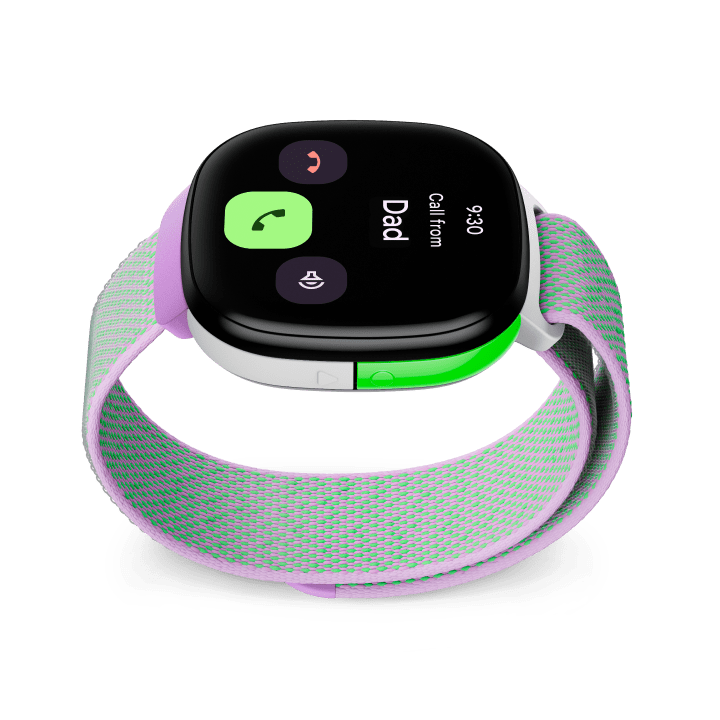 Fitbit Ace LTE