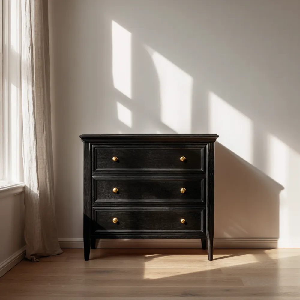 Cómoda de Madera 85x45x75 cm Negro con Tiradores Dorados – 3 Cajones – Diseño Clásico