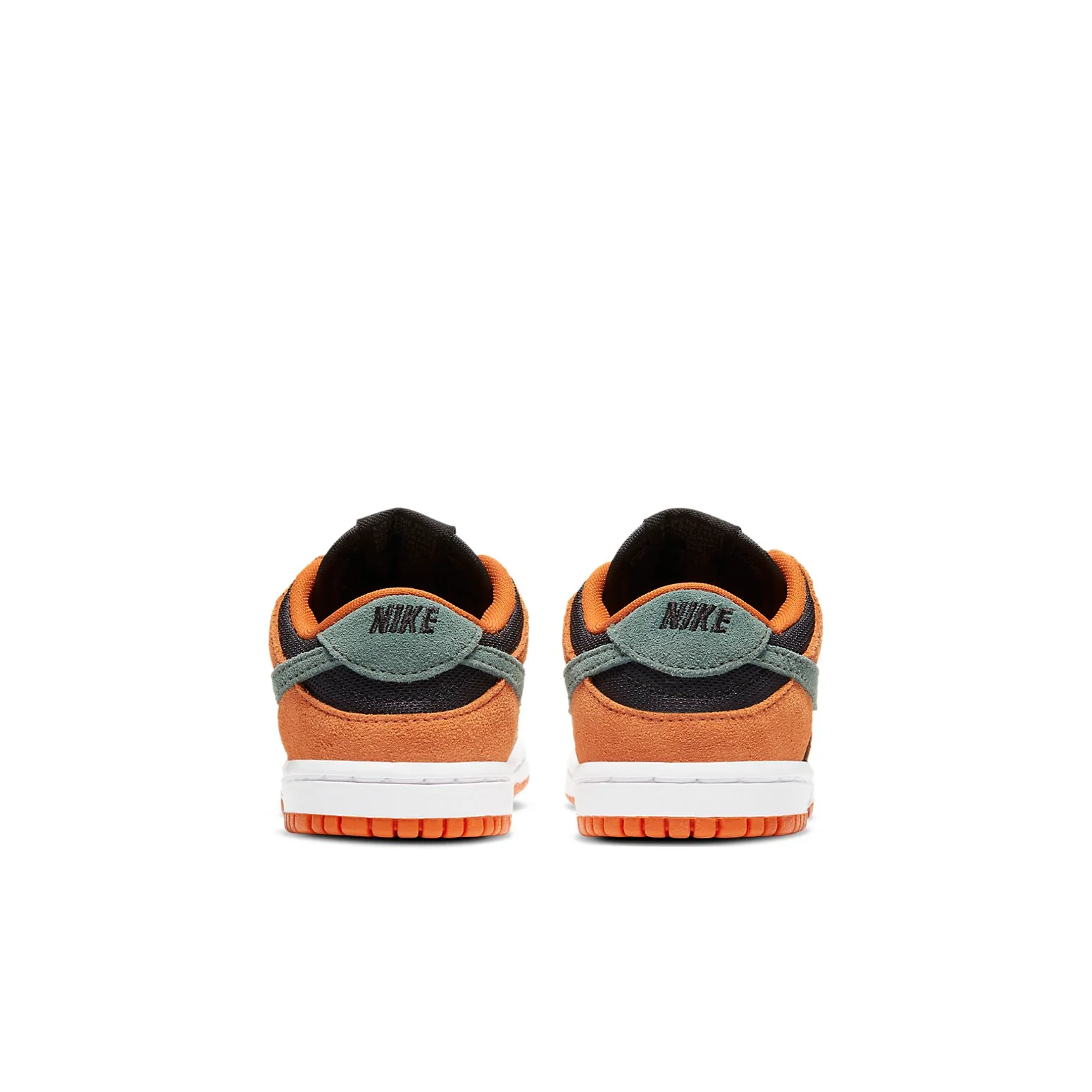 (TD) nitthhke Dunk Low SP 'Ceramic'