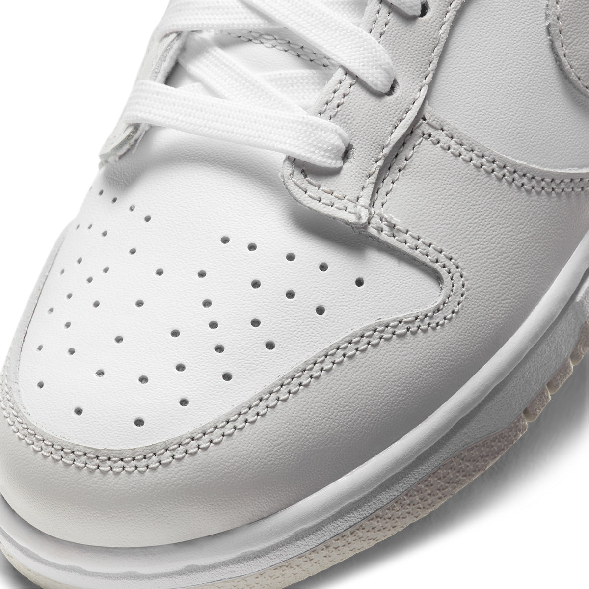 Dunk Low Retro 'Photon Dust'