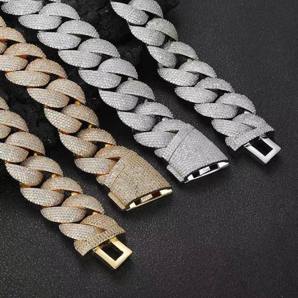 V-Buckle Iced Out Cuban Link Chain Necklace for Men – Hip Hop Miami Cuban Chain
