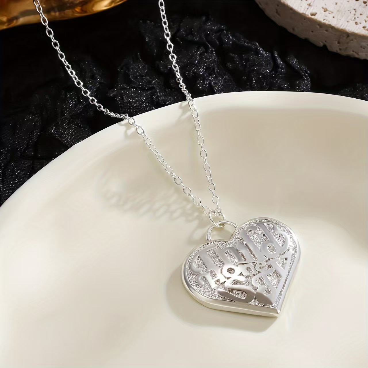 Custom Photo Angel Wings Circular Pendant, Personalized Memorial Photo Pendant Necklace for Women Man