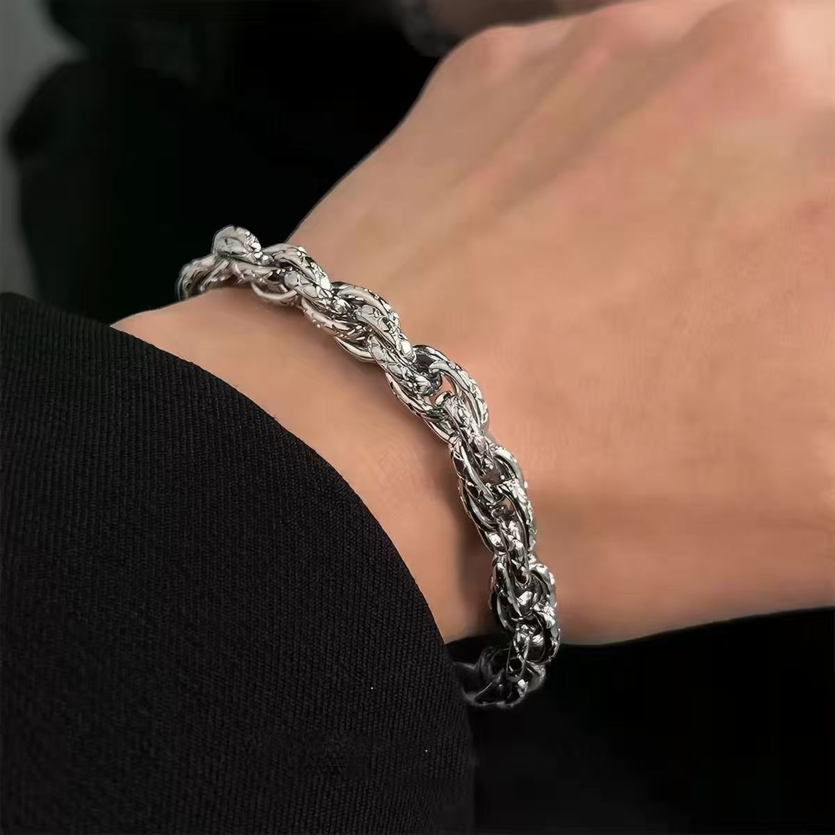 Men’s Dragon Twisted Chain BraceleStainless Steel, Silver Plated, Textured Curb Link, Adjustable Streetwear Jewelry