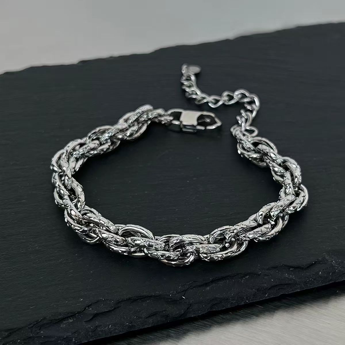 Men’s Dragon Twisted Chain BraceleStainless Steel, Silver Plated, Textured Curb Link, Adjustable Streetwear Jewelry