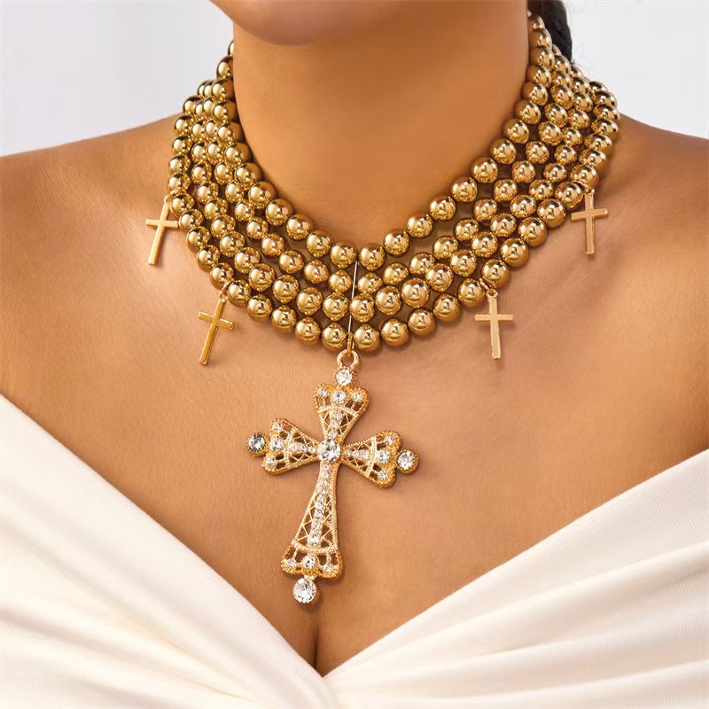 Fashion Layered Pearl and Chain Necklace, Rhinestone Cross Pendant Choker for Women, Trendy Alloy Statement Jewelry Gift for Her.