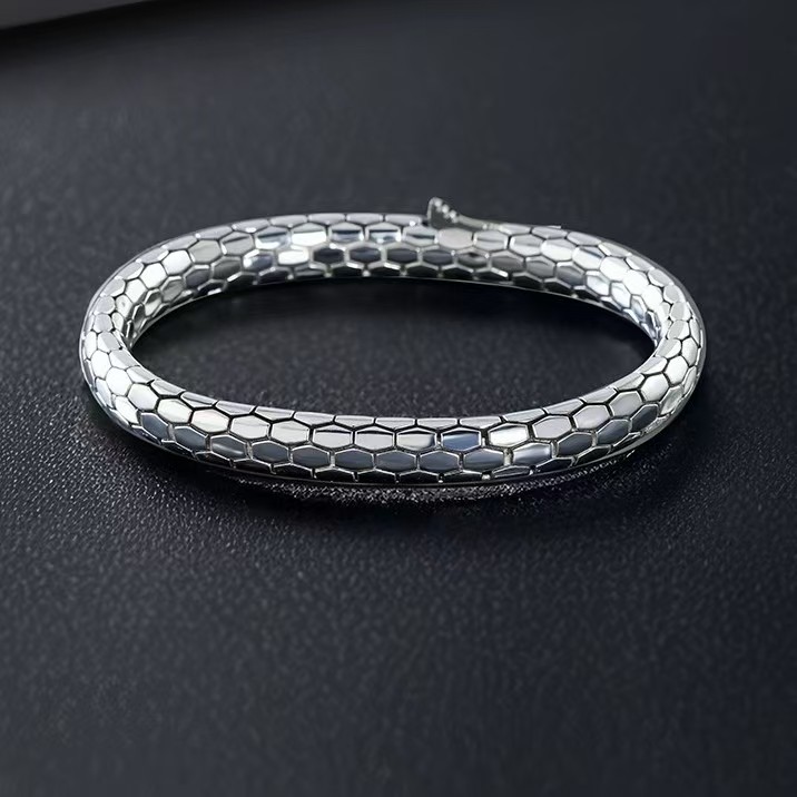 Gold Snake Link Bracelet – Waterproof Cuban Serpent Chain, Hypoallergenic Stainless Steel
