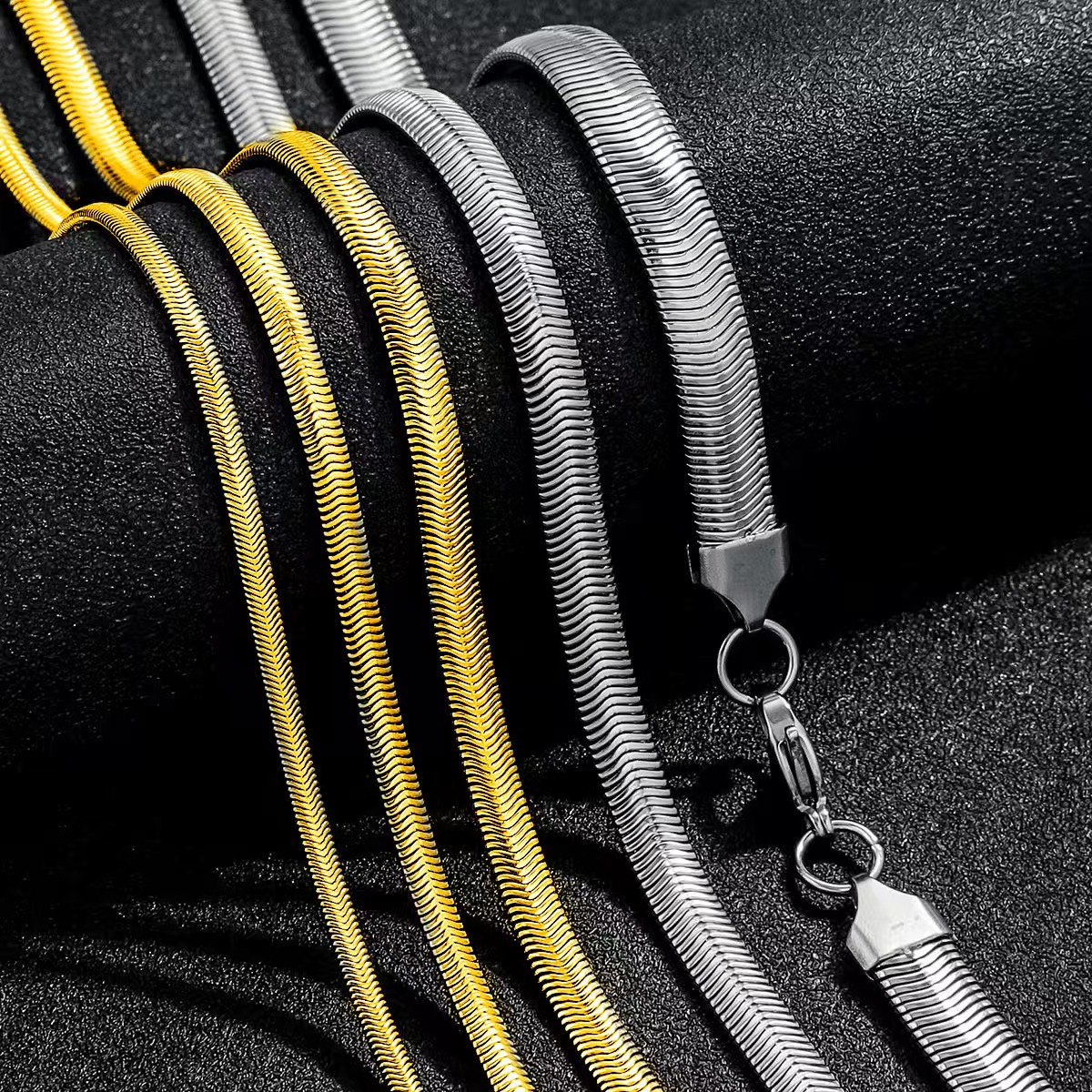 [Copy]Cuban-Style Monaco Chain, 24-Inch Stainless Steel Men's Fashion Necklace for Daily Wear