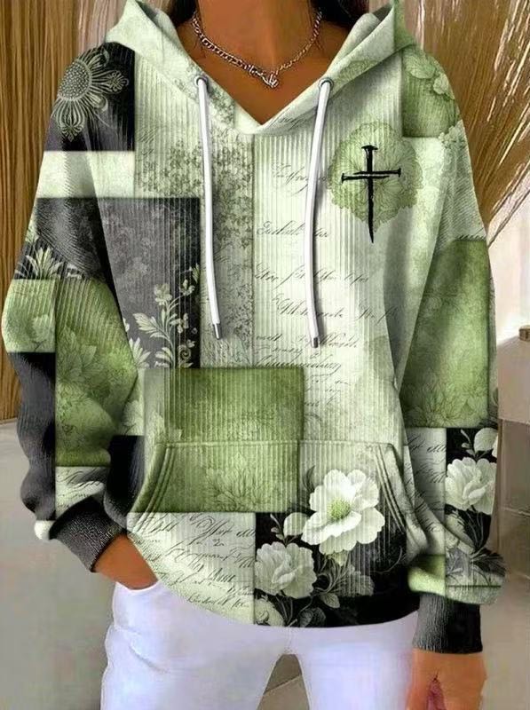 Women's Floral Graphic Hoodie – Cozy Pullover Sweatshirt with Vintage Print for Everyday Wear