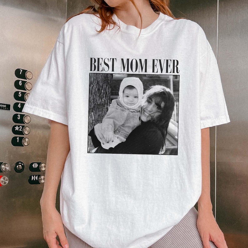 Custom Photo Mom Shirt, Personalised Comfort Colors Mom Shirt, Custom Picture Shirt for Mom, Mama TShirt, Mom Gift, Best Mom Ever, Mom Vibes