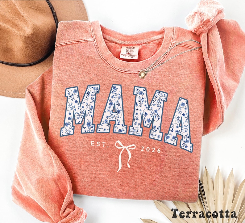 Custom Mama Sweatshirt, Retro Blue Toile Floral Est 2026 Crewneck, Coquette Mom Gift, Personalized New Mom Shirt With Bow