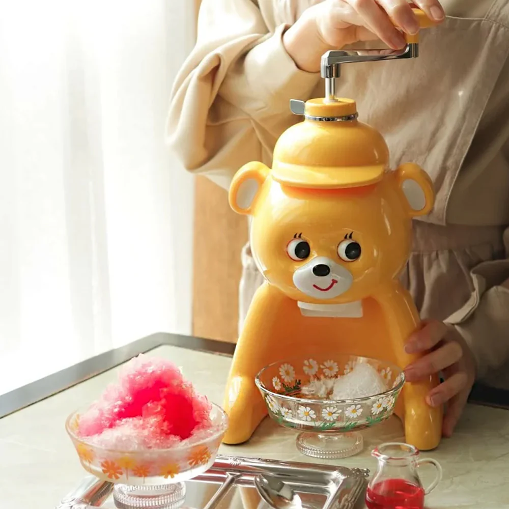 Retro Bear-Shaped Ice Shaver – Manual Spiral Handle, Stainless Steel Blade for Homemade Shaved Ice