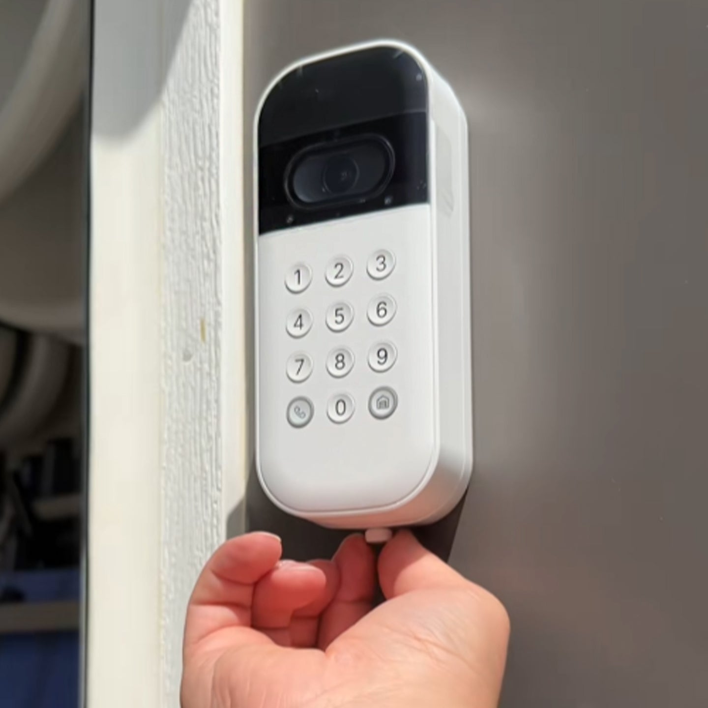 Wireless garage door opener keypad