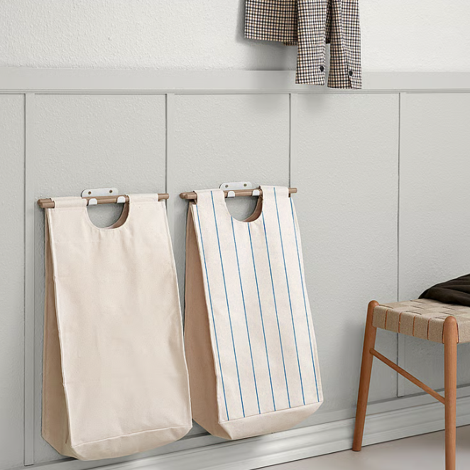 Wall-Mounted Laundry Bag – Oak Wood & Metal Hook, Minimalist Scandinavian Style