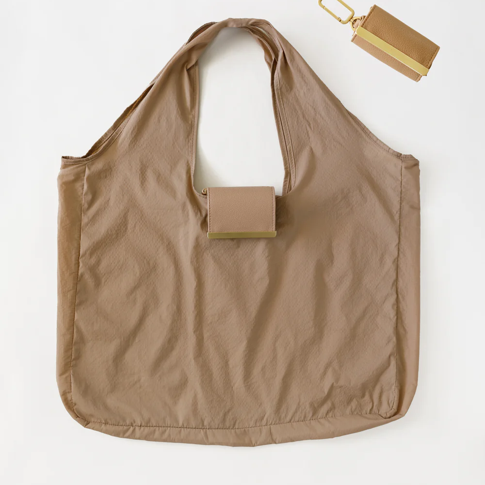 Keychain Tote Bag – Foldable, Recycled Vegan Leather & Nylon, Holds Up to 50 lbs