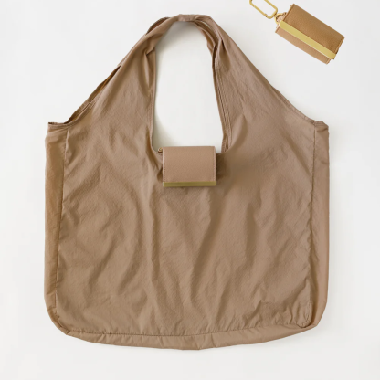 Keychain Tote Bag – Foldable, Recycled Vegan Leather & Nylon, Holds Up to 50 lbs